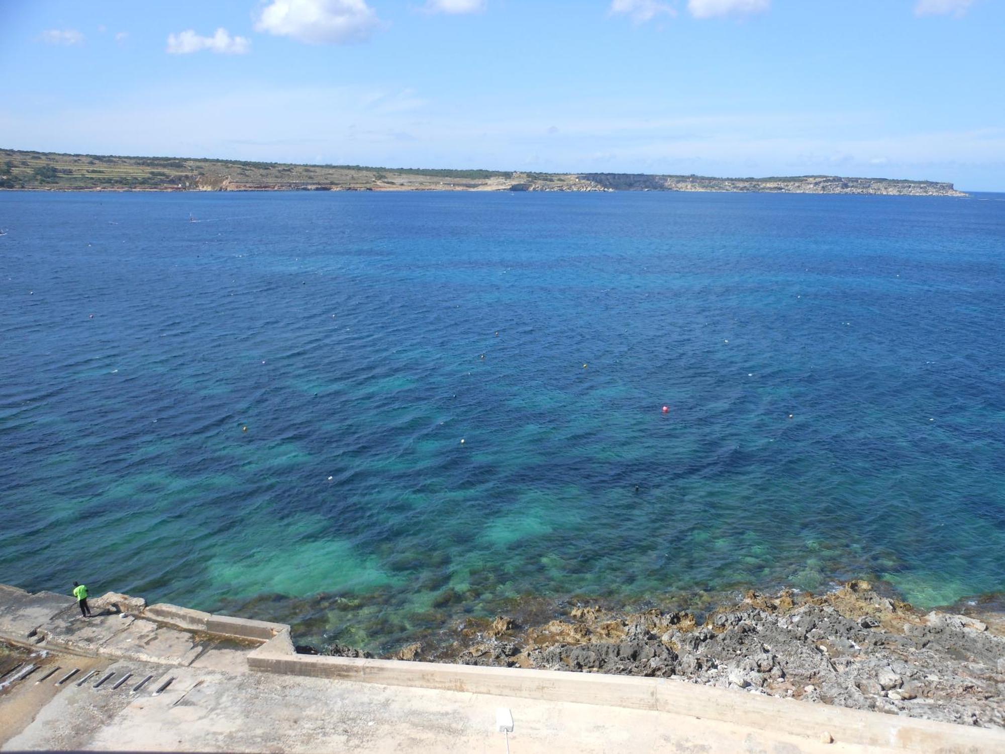 Seafront Maisonette Ocean Views & Terrace Mellieħa Exteriér fotografie